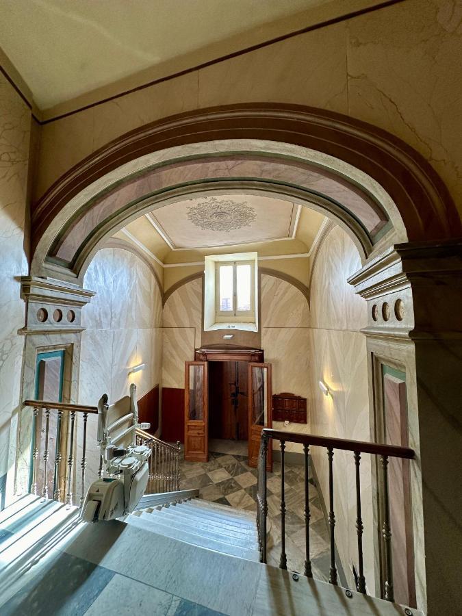 Piazza Carlo Alberto Ξενοδοχείο Κάλιαρι Εξωτερικό φωτογραφία